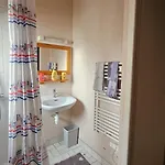 Maison 30m2 Wifi 9mn A Pied Presidents Draps Fournis Pour Le Lit Pour 2 Nuits Reservees * Les Sables-dʼOlonne