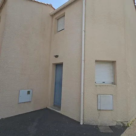 Сasa de vacaciones Maison 30m2 Wifi 9mn à Pied Présidents Draps Fournis Pour Le Lit Pour 2 Nuits Réservées Les Sables-dʼOlonne