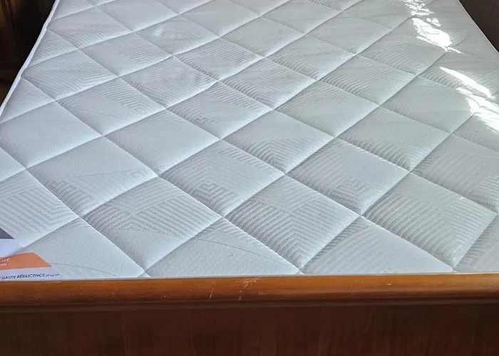 Maison 30m2 Wifi 9mn A Pied Presidents Draps Fournis Pour Le Lit Pour 2 Nuits Reservees Prázdninový dům *