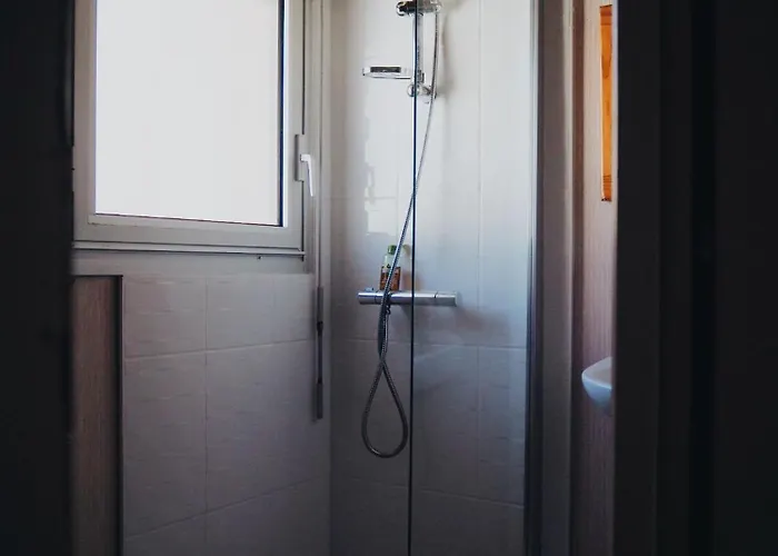 Maison 30m2 Wifi 9mn A Pied Presidents Draps Fournis Pour Le Lit Pour 2 Nuits Reservees *