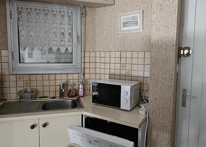 Maison 30m2 Wifi 9mn A Pied Presidents Draps Fournis Pour Le Lit Pour 2 Nuits Reservees Prázdninový dům Les Sables-dʼOlonne