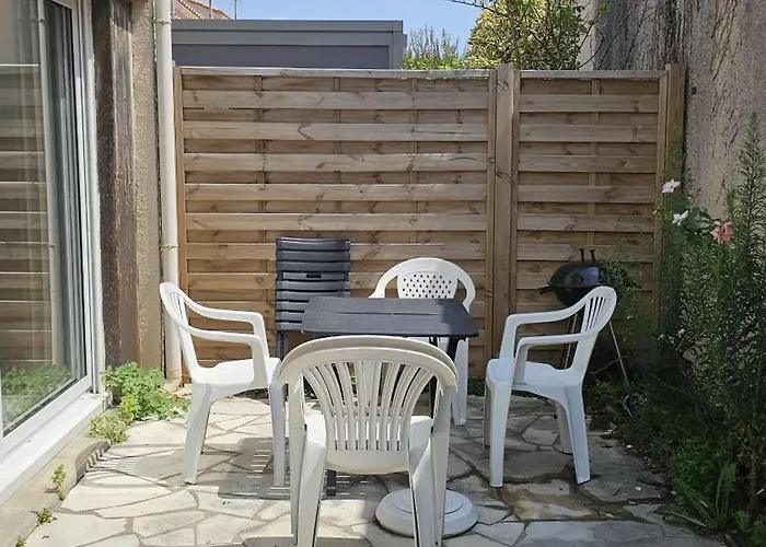 Prázdninový dům Maison 30m2 Wifi 9mn A Pied Presidents Draps Fournis Pour Le Lit Pour 2 Nuits Reservees